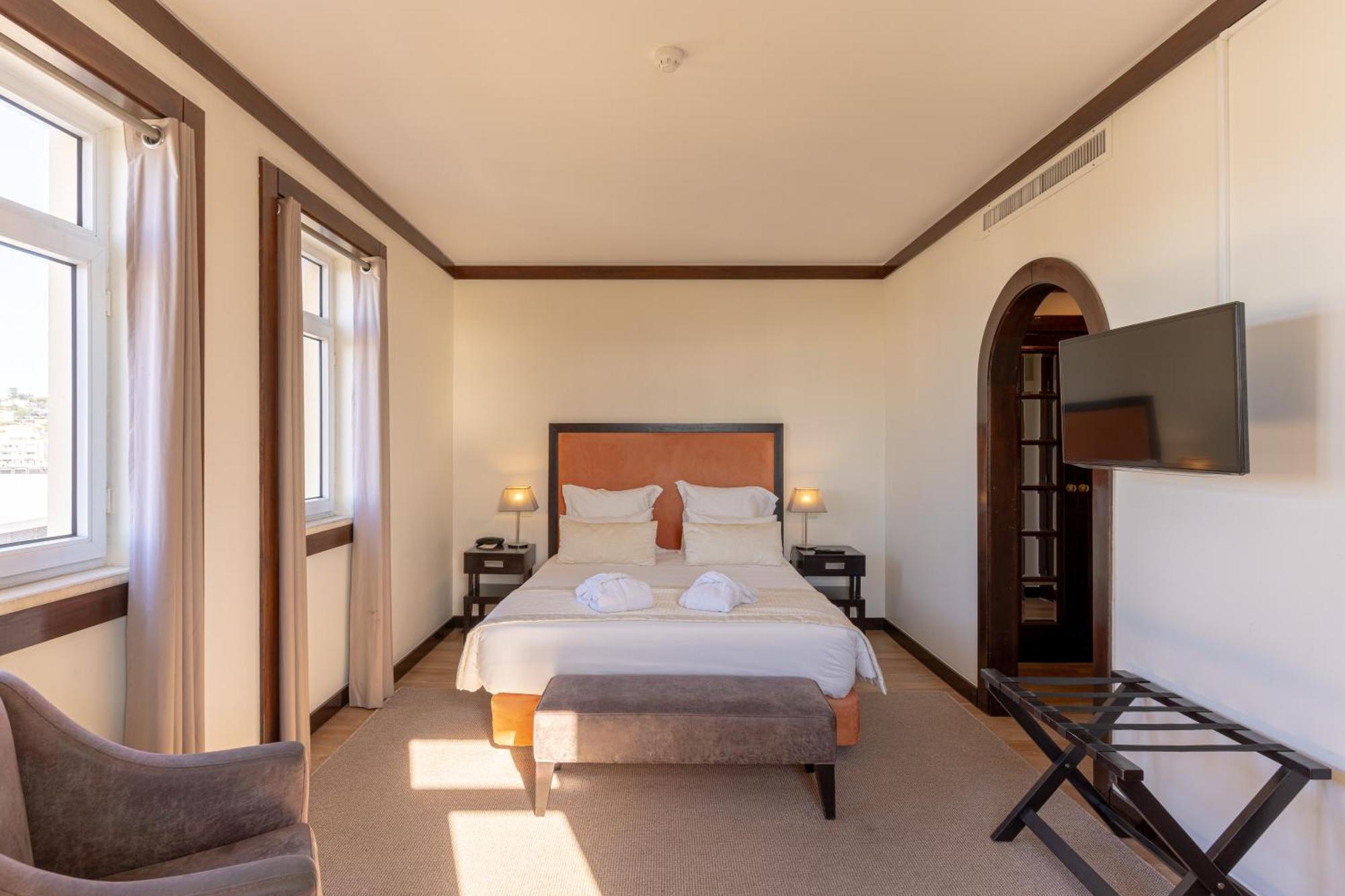 Hotel Inglaterra - Charme & Boutique Estoril Zewnętrze zdjęcie