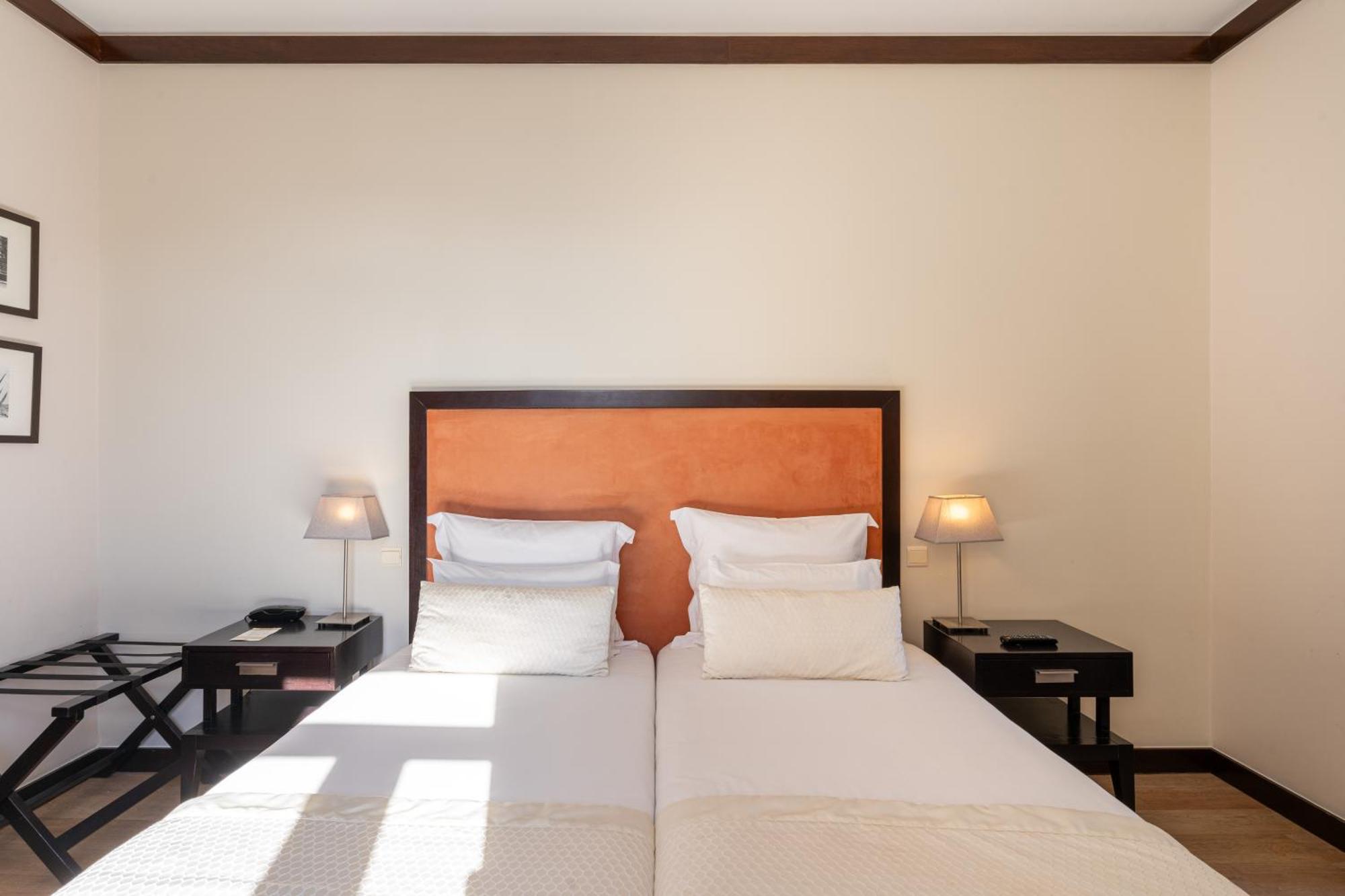 Hotel Inglaterra - Charme & Boutique Estoril Zewnętrze zdjęcie