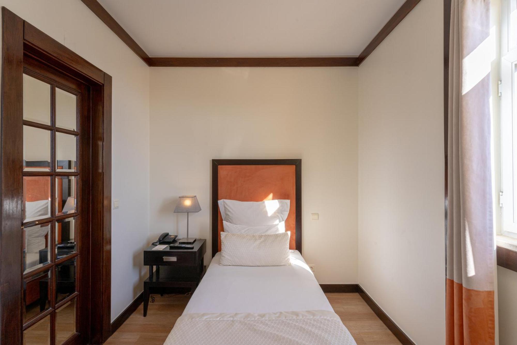 Hotel Inglaterra - Charme & Boutique Estoril Zewnętrze zdjęcie